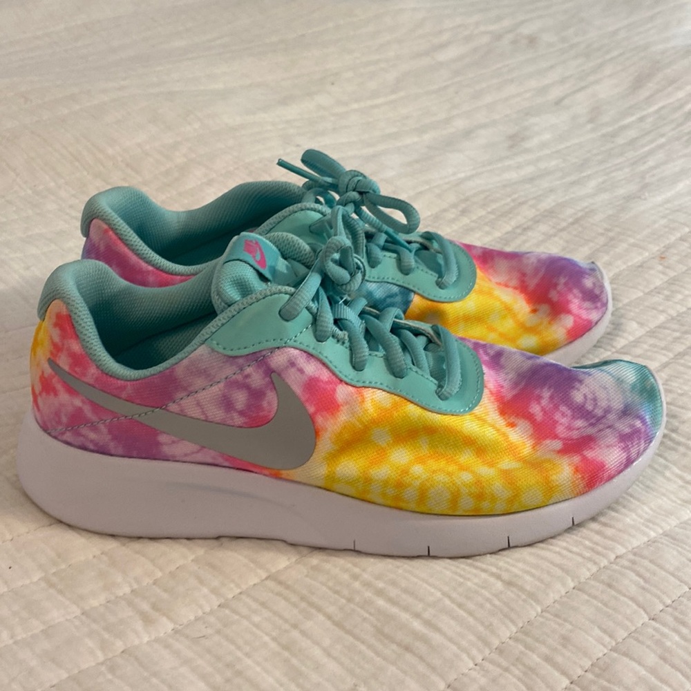 Nike tennis shoes. Youth Sz 6.5 bright tie dye.